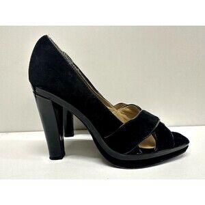 Michael Kors women size 7.5M platform suede black heel shoes